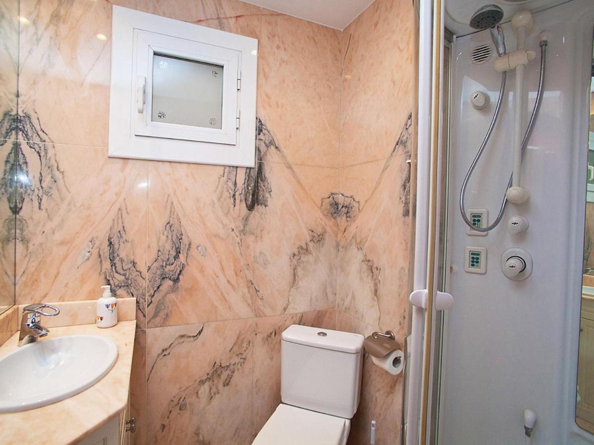 Apartment Pg Gracia - Valencia By Interhome Barcelona Exteriör bild